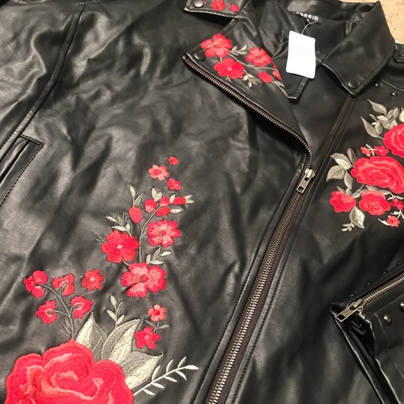 Torrid NWT faux leather floral embroidered moto - Picture 5 of 7